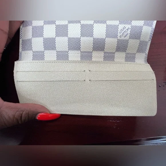 Louis Vuitton Damier Josephine Azur Wallet - Picture 5 of 9